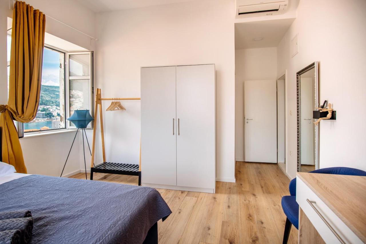 Art Deco By Duhomes Apartment